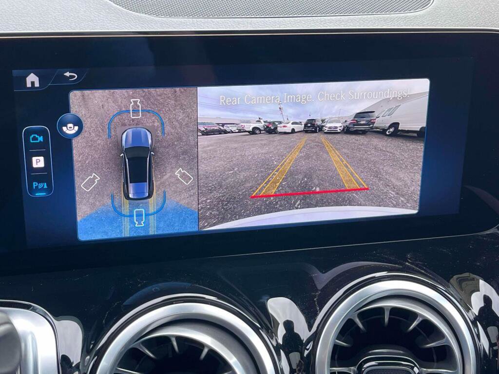 New 2026 Mercedes-Benz GLB 250 4MATIC image 25