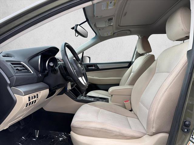 Used 2015 Subaru Outback 2.5i Premium image 11