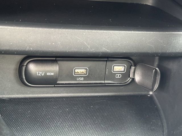 Used 2023 Kia Seltos S w/ Navigation Package FWD image 19