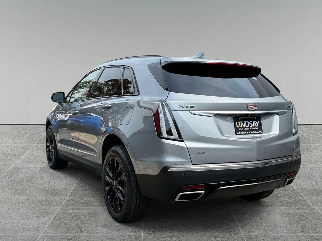 Used 2023 Cadillac XT5 Sportv w/ Technology Package AWD/4WD image 12