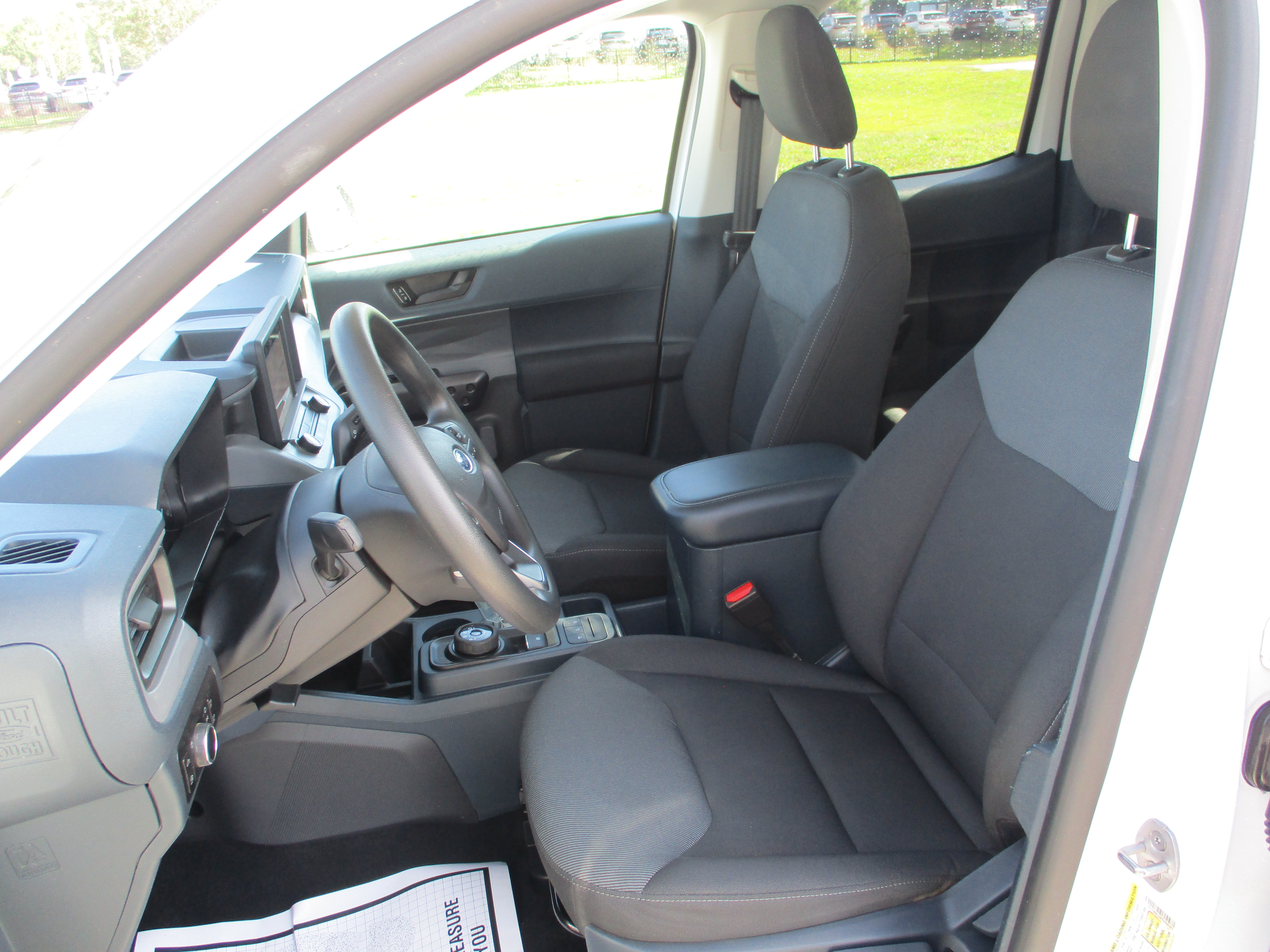 Certified 2023 Ford Maverick XL FWD image 9