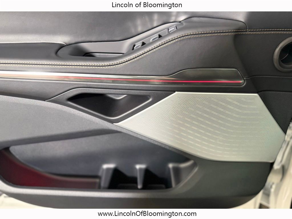 New 2025 Lincoln Navigator L Black Label image 73