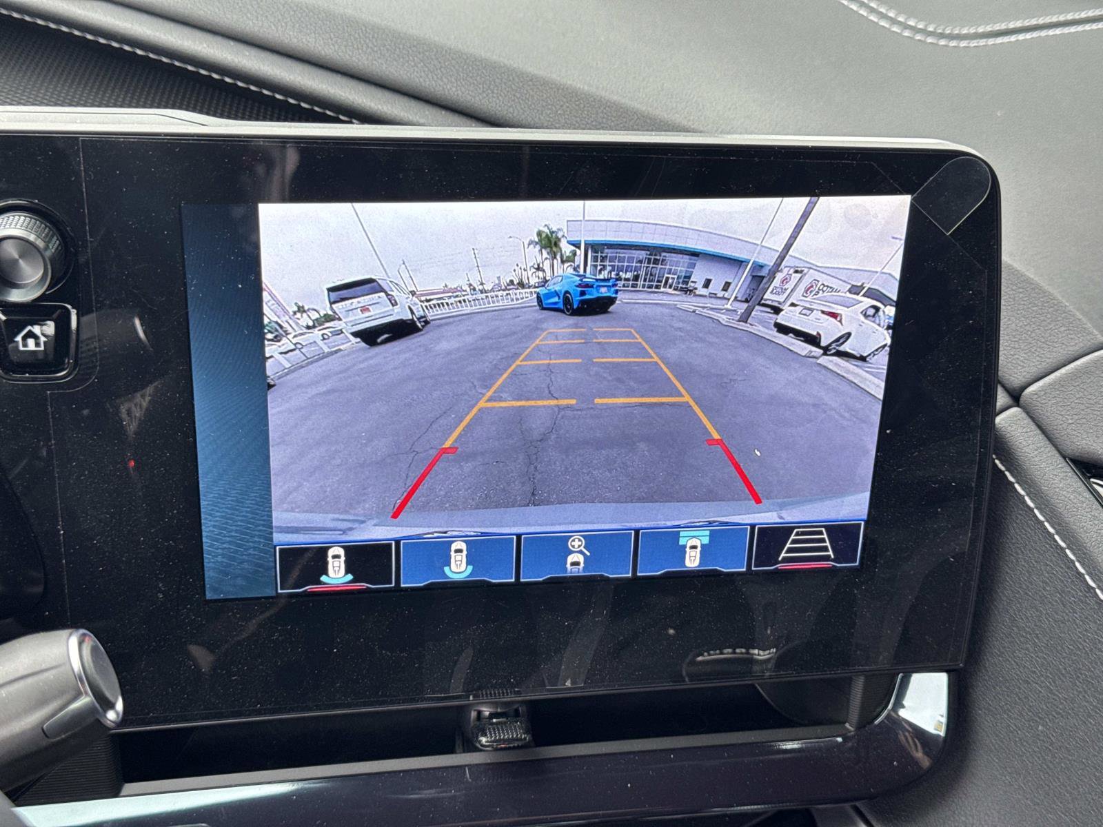 Used 2024 Chevrolet Corvette Stingray Preferred Cpe w/ Stealth Interior Trim Package image 18