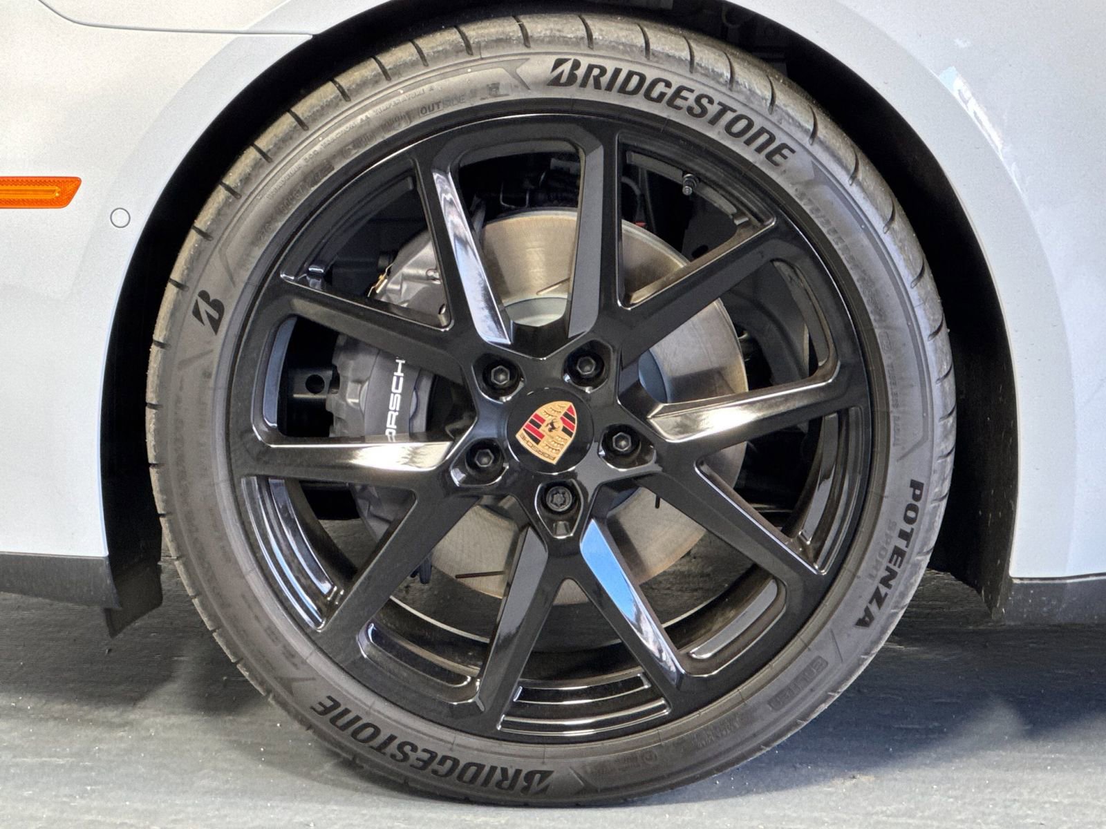 New 2026 Porsche Panamera 4 AWD/4WD image 33