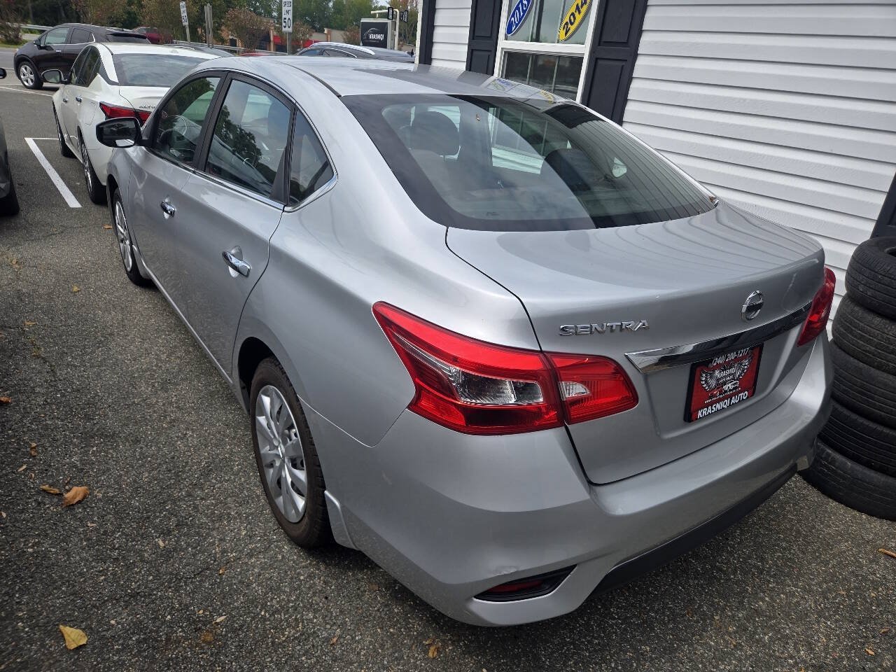 Used 2018 Nissan Sentra S FWD image 5