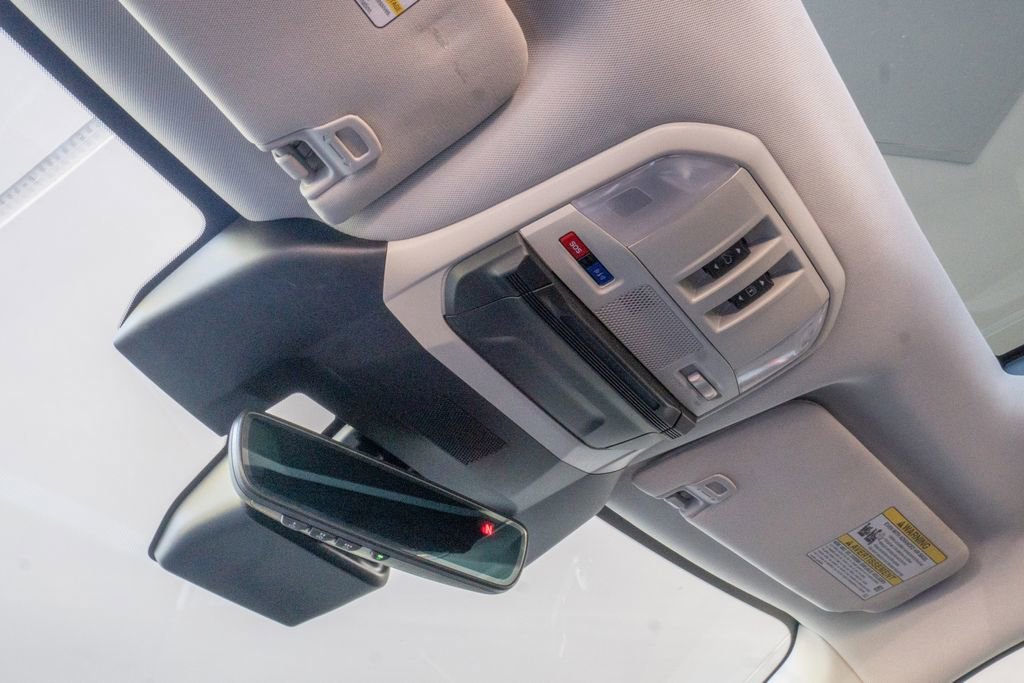 Used 2023 Subaru Ascent Limited w/ Technology Package AWD/4WD image 14