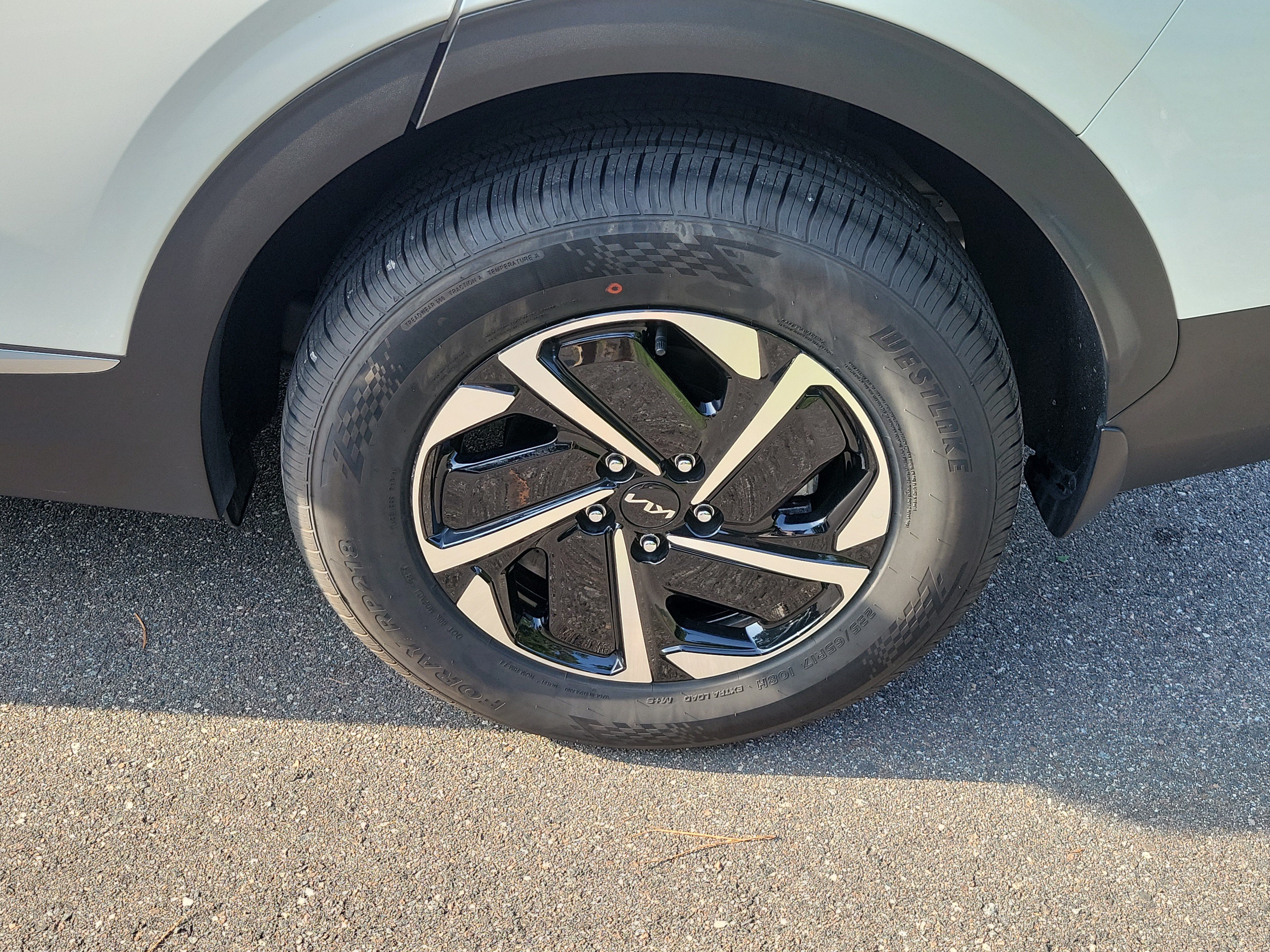 Certified 2024 Kia Sportage LX AWD/4WD image 38