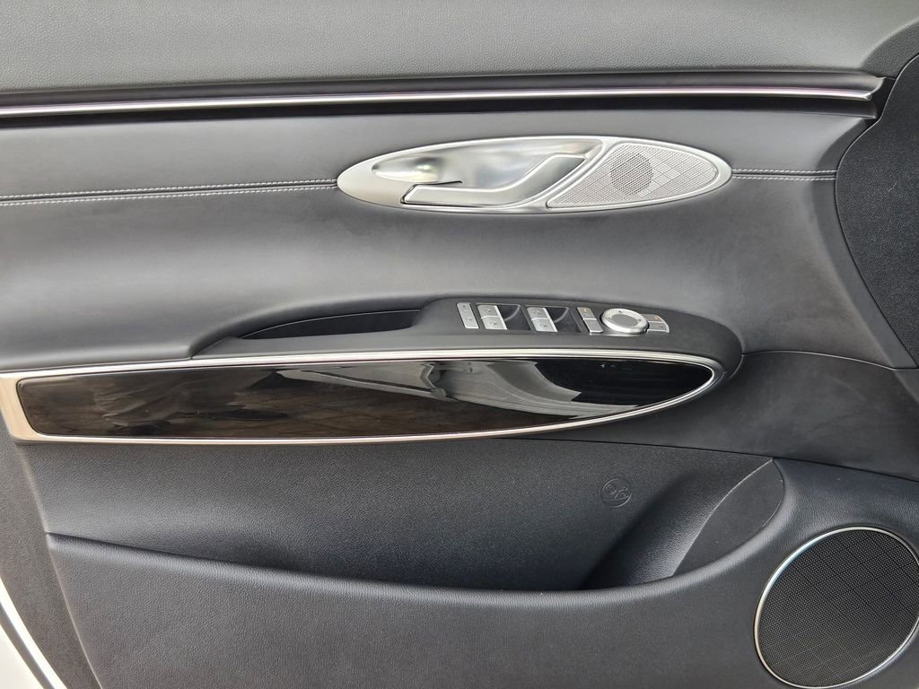 Used 2026 Genesis GV70 2.5T image 11