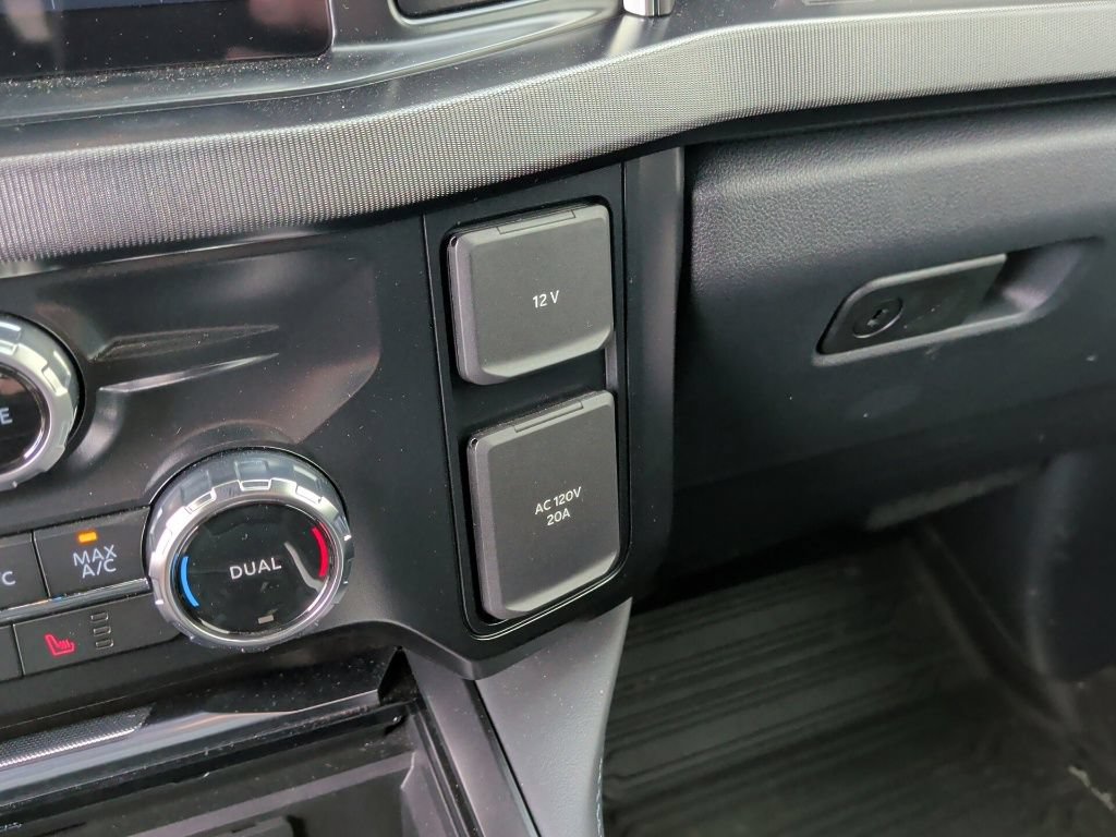 Used 2026 Ford F250 Platinum AWD/4WD image 32