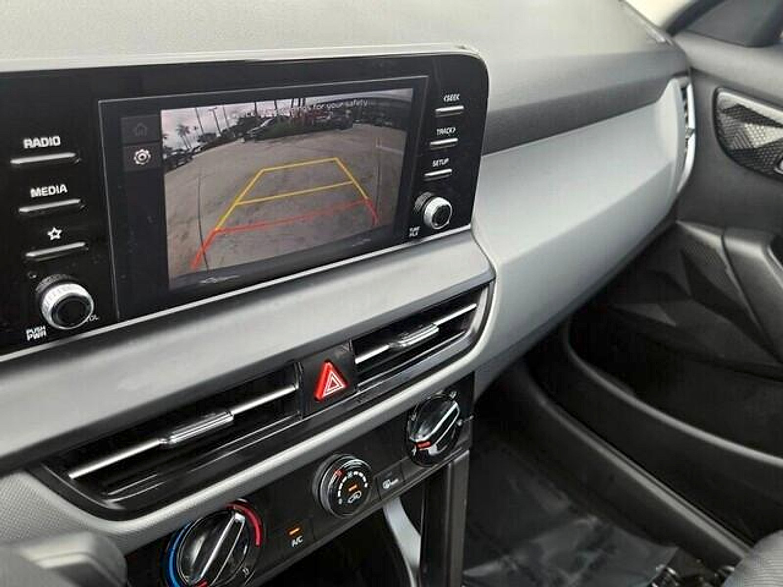 Used 2024 Kia Seltos LX AWD/4WD image 22