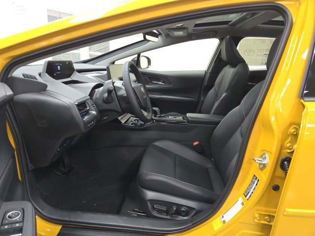 New 2026 Toyota Prius Plug-In Hybrid image 17