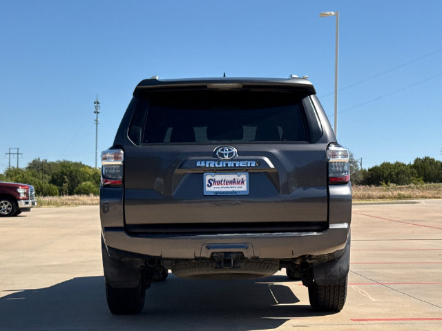 Used 2016 Toyota 4Runner SR5 Premium RWD image 8