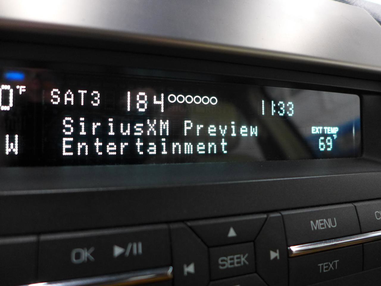 Used 2011 Lincoln MKZ FWD image 27