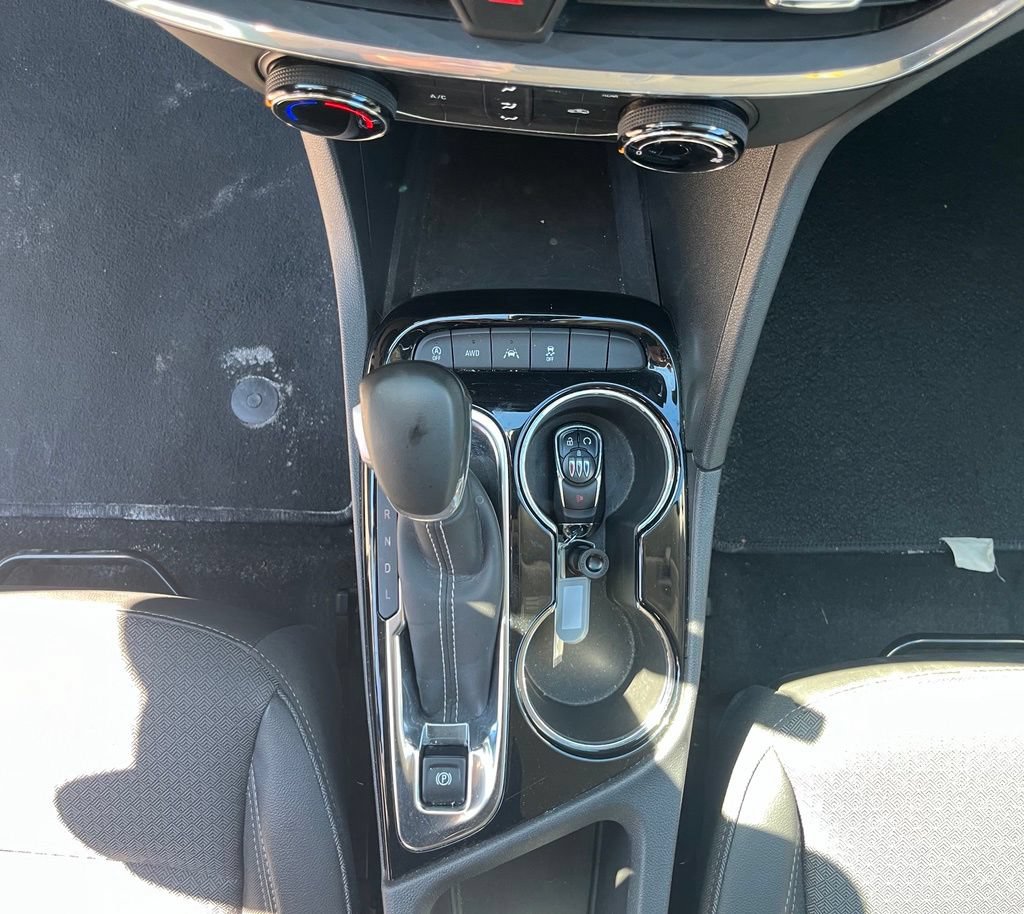 Used 2025 Buick Encore GX Preferred AWD/4WD image 25