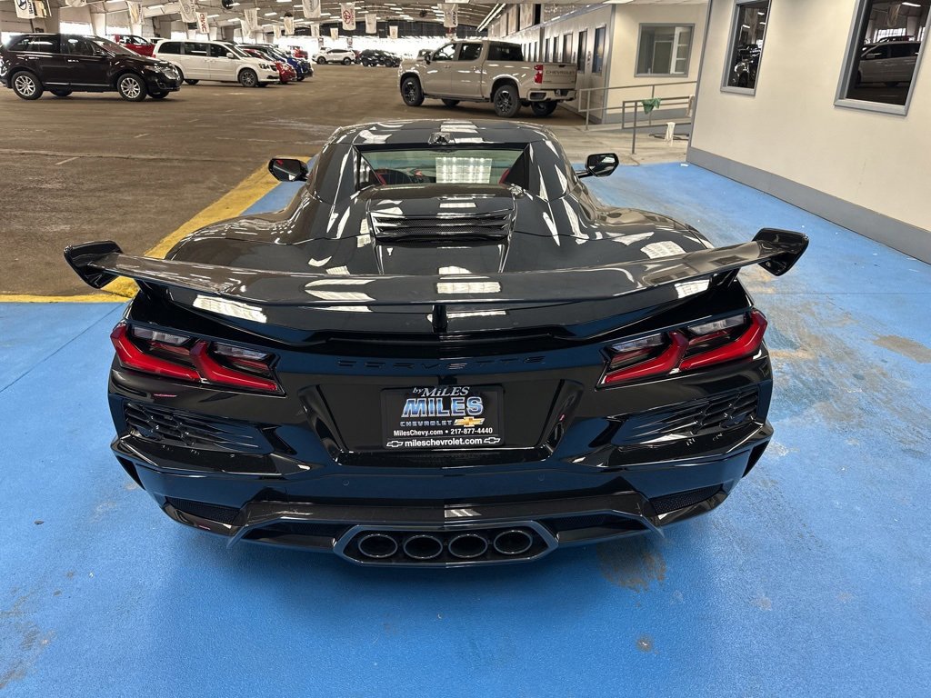 New 2026 Chevrolet Corvette Z06 w/ Stealth Interior Trim Package image 7