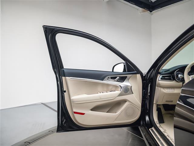 New 2026 Genesis G70 2.5T Prestige image 33