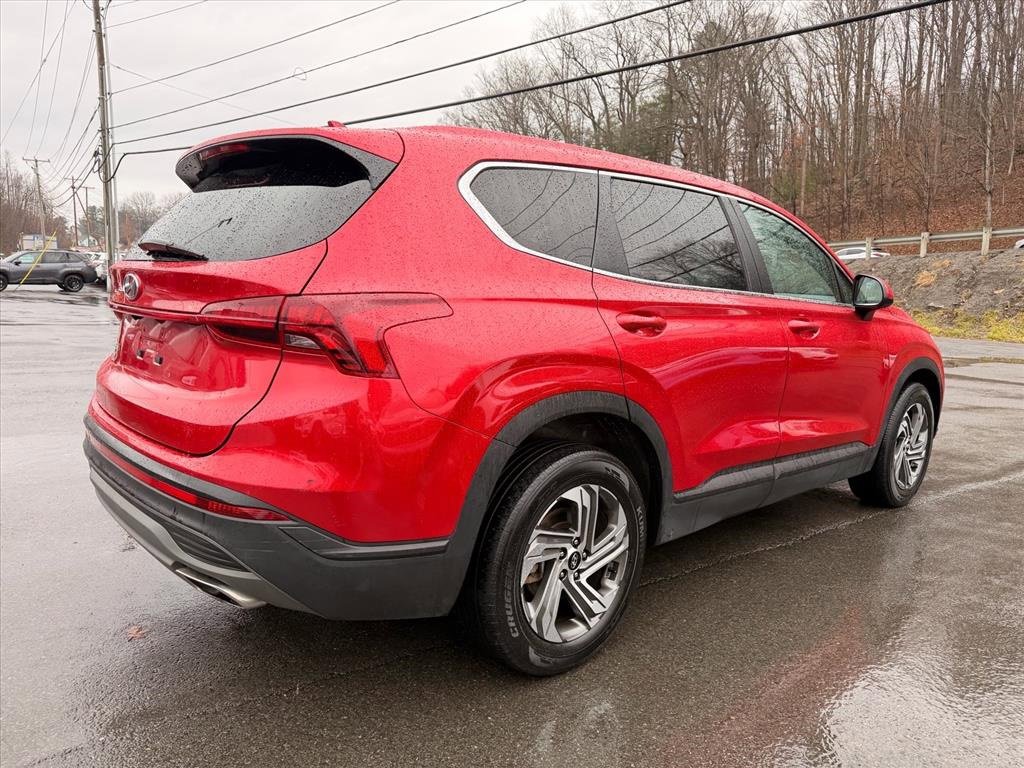 Used 2022 Hyundai Santa Fe SE image 9