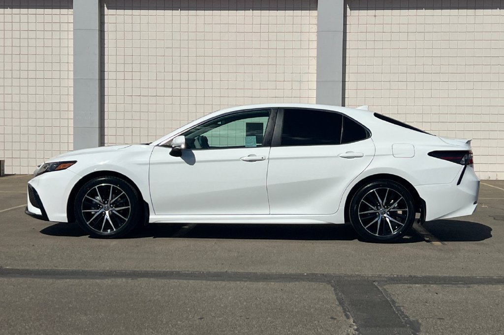Certified 2024 Toyota Camry SE w/ Convenience Package FWD image 9