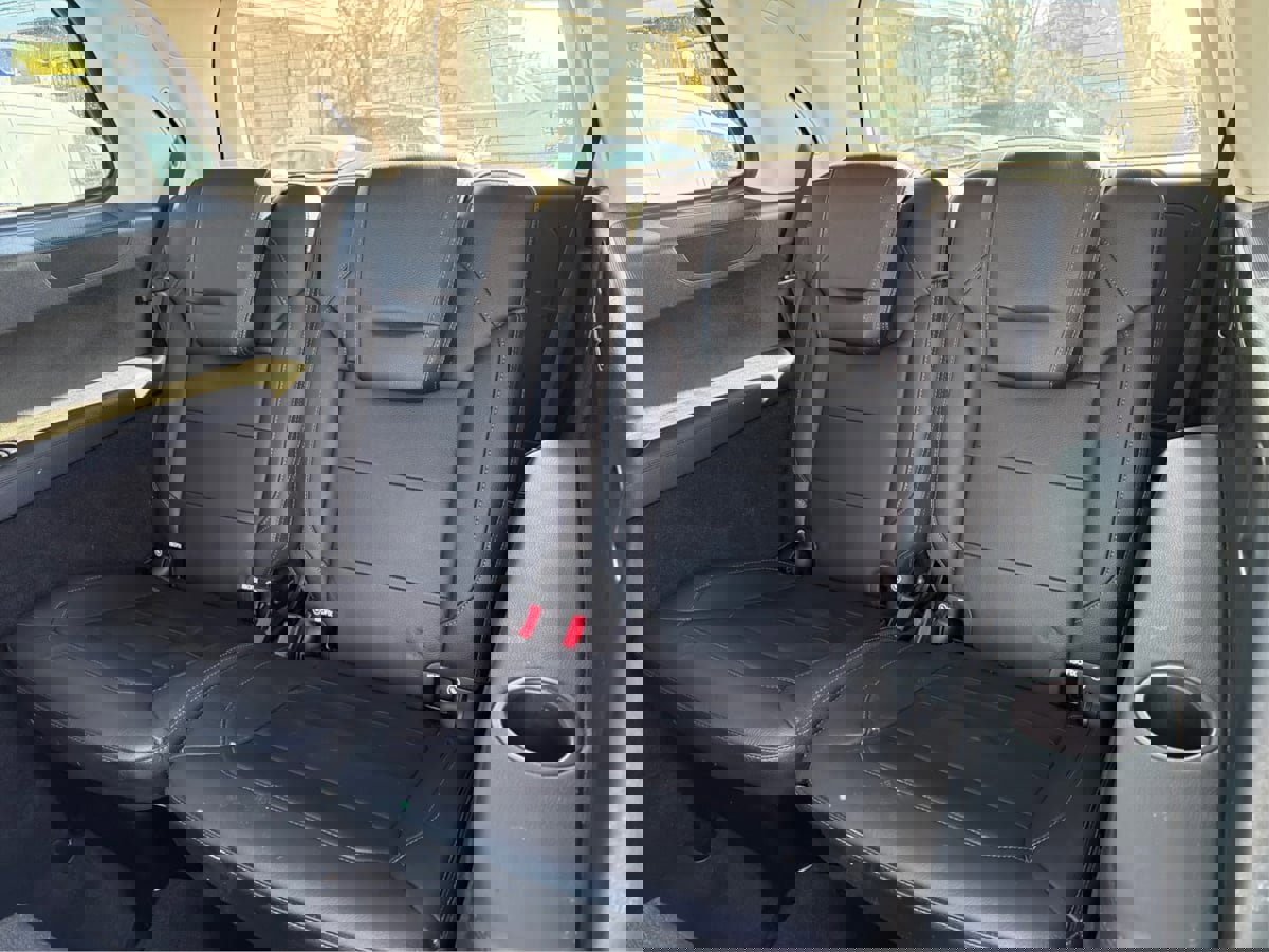 Used 2018 Mercedes-Benz GLS 550 4MATIC w/ Driver Assistance Package image 44