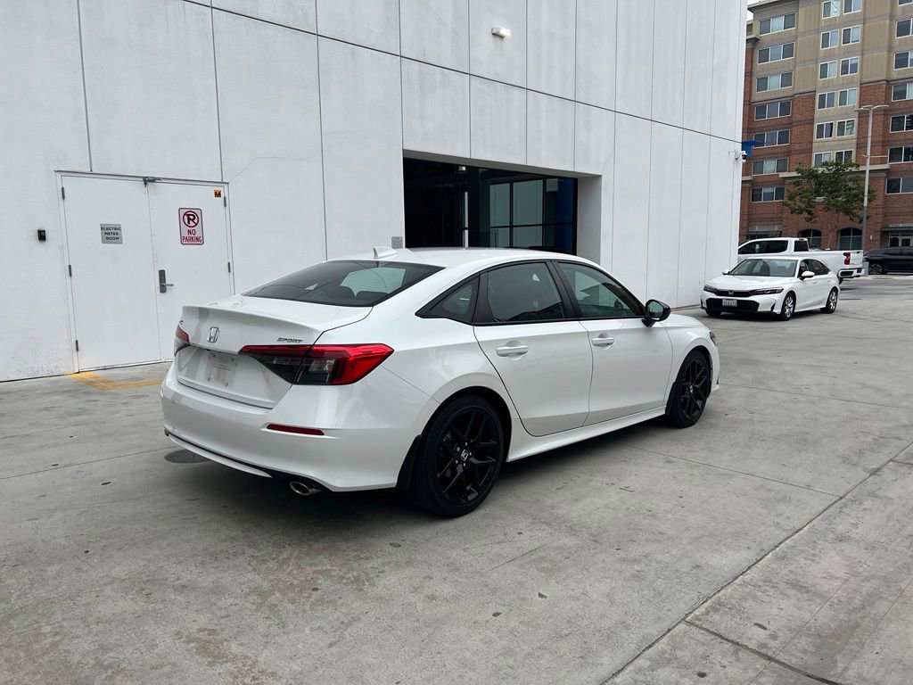 Used 2024 Honda Civic Sport image 5