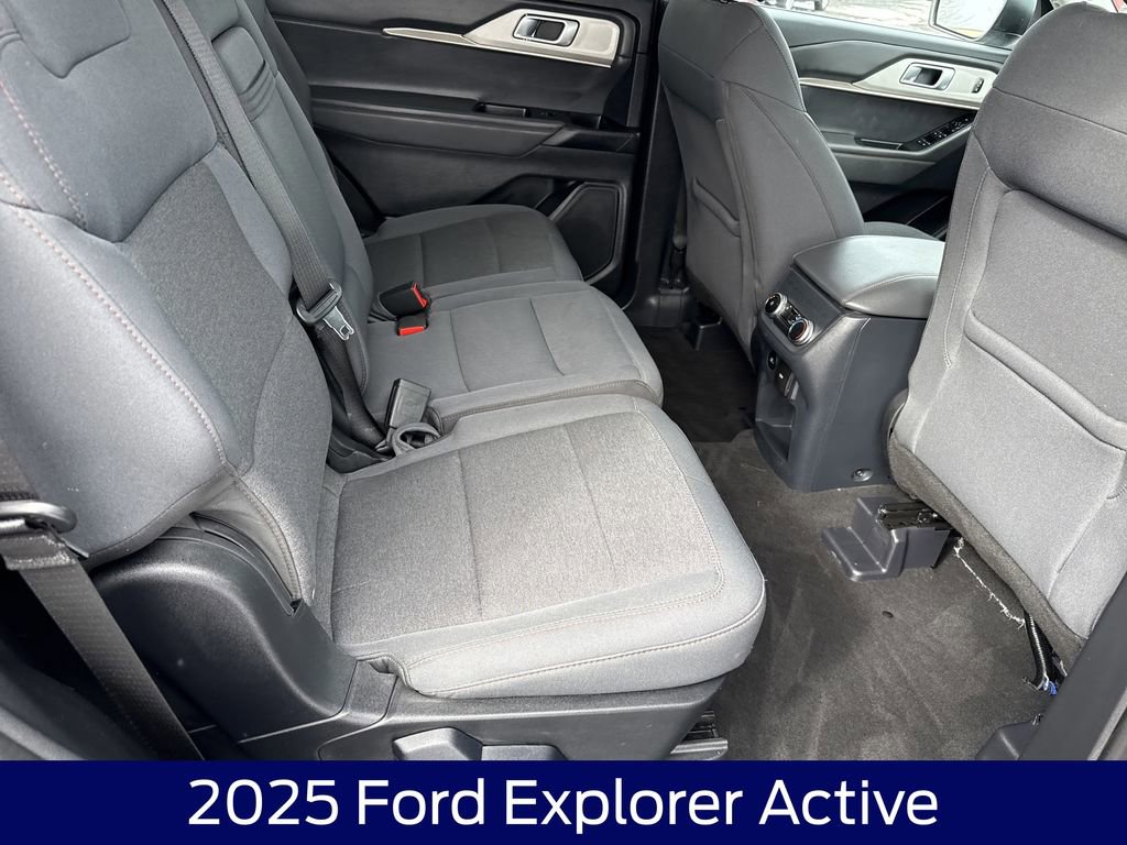 Used 2025 Ford Explorer Active image 14