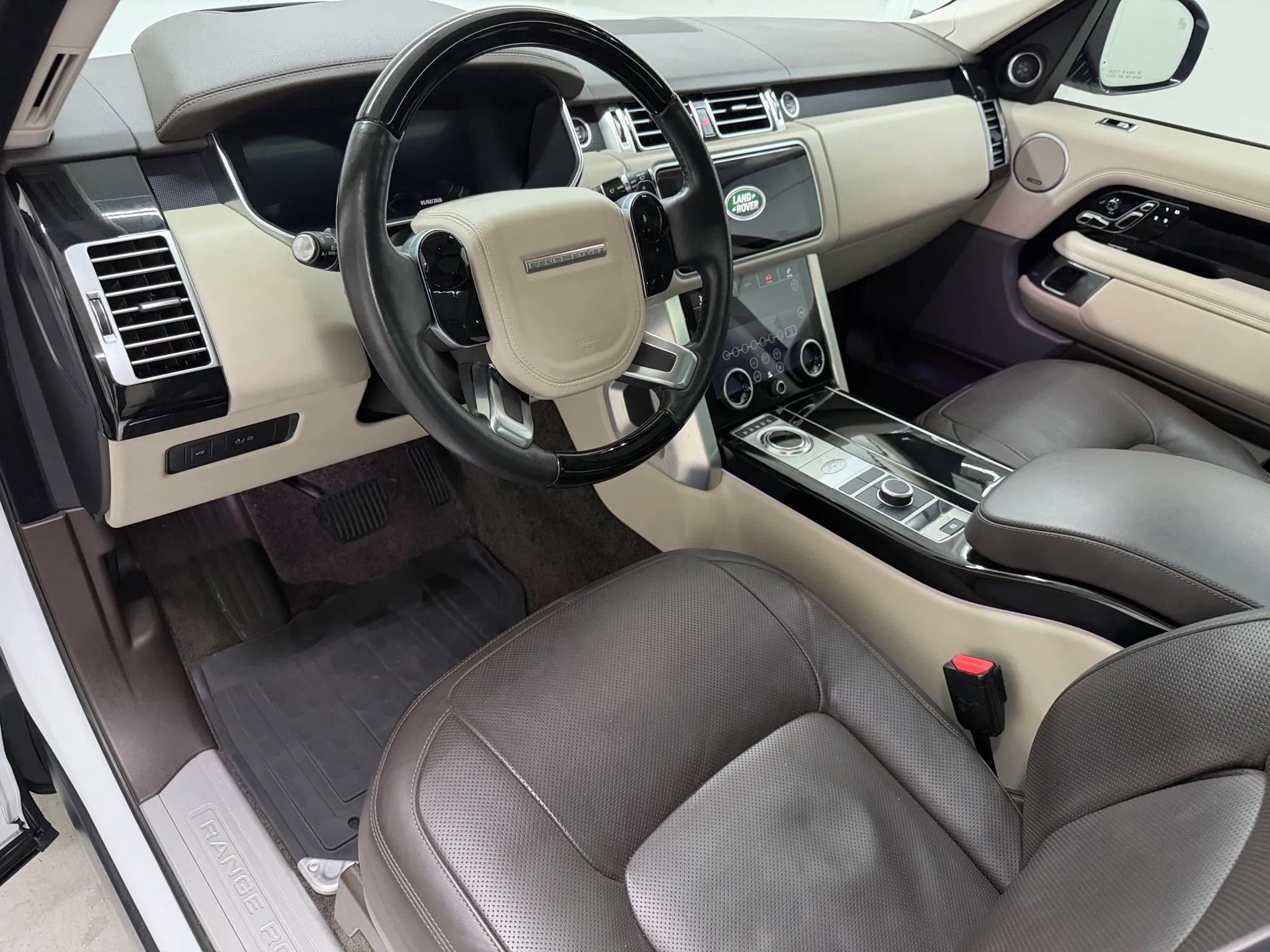 Used 2020 Land Rover Range Rover HSE AWD/4WD image 10