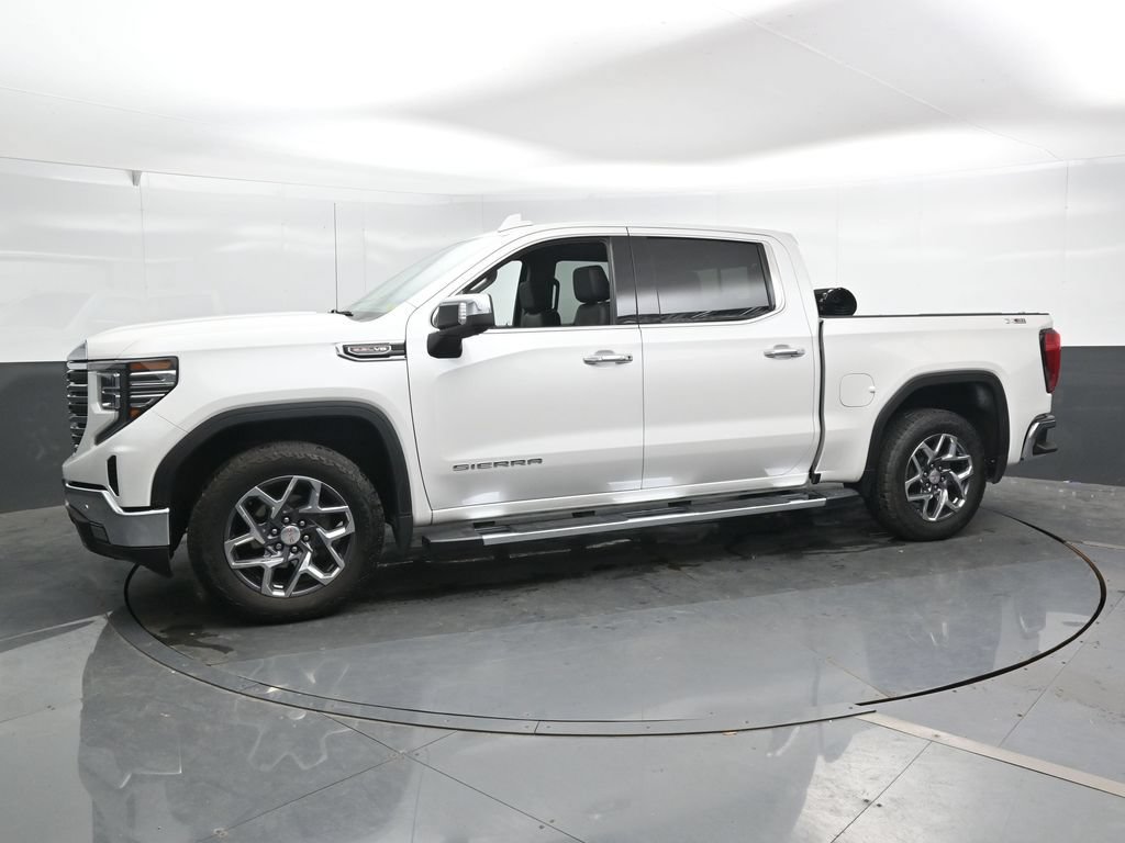 Used 2022 GMC Sierra 1500 SLT w/ SLT Premium Plus Package AWD/4WD image 9