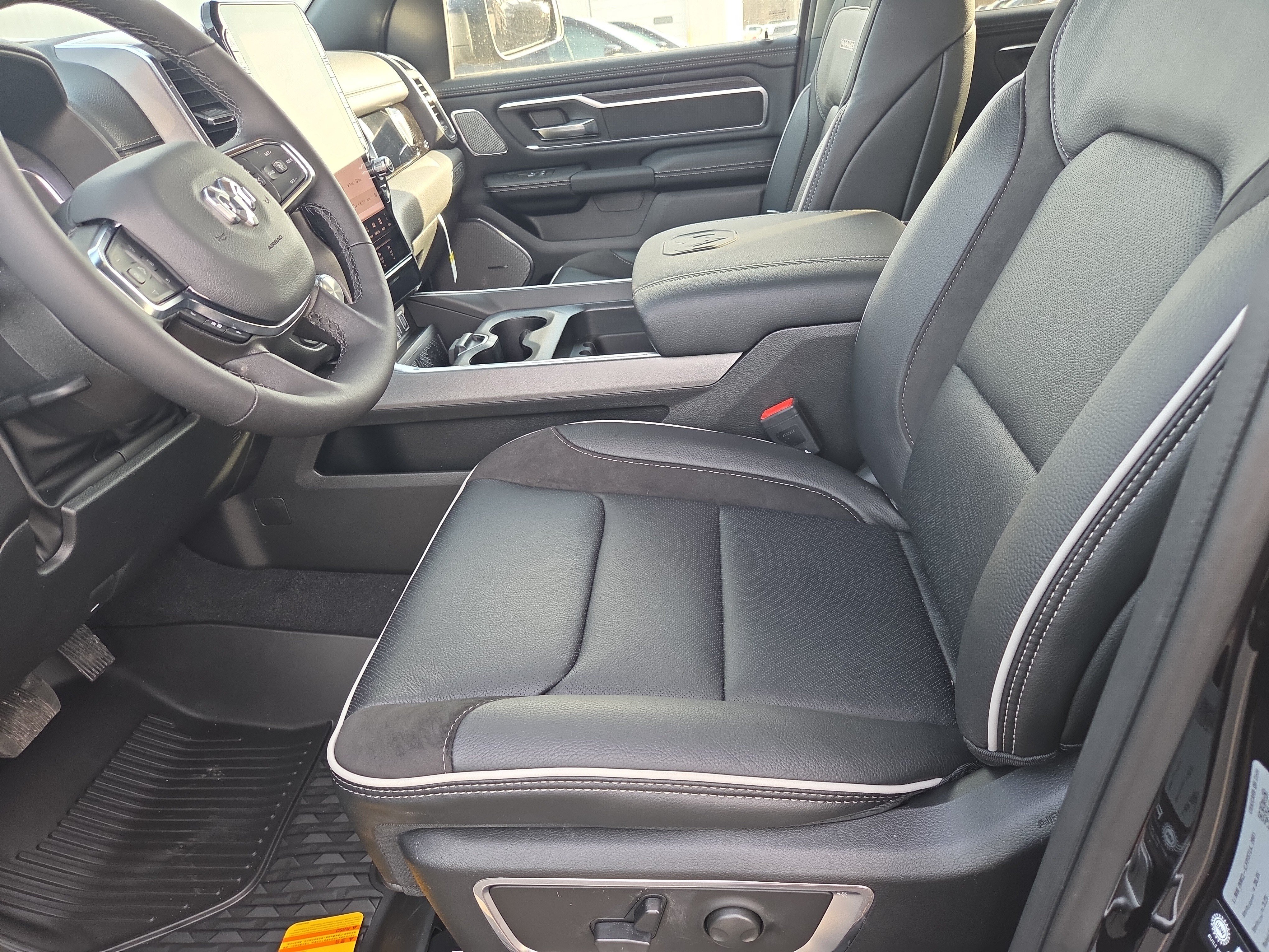 New 2026 RAM 1500 Laramie w/ Night Edition AWD/4WD image 4