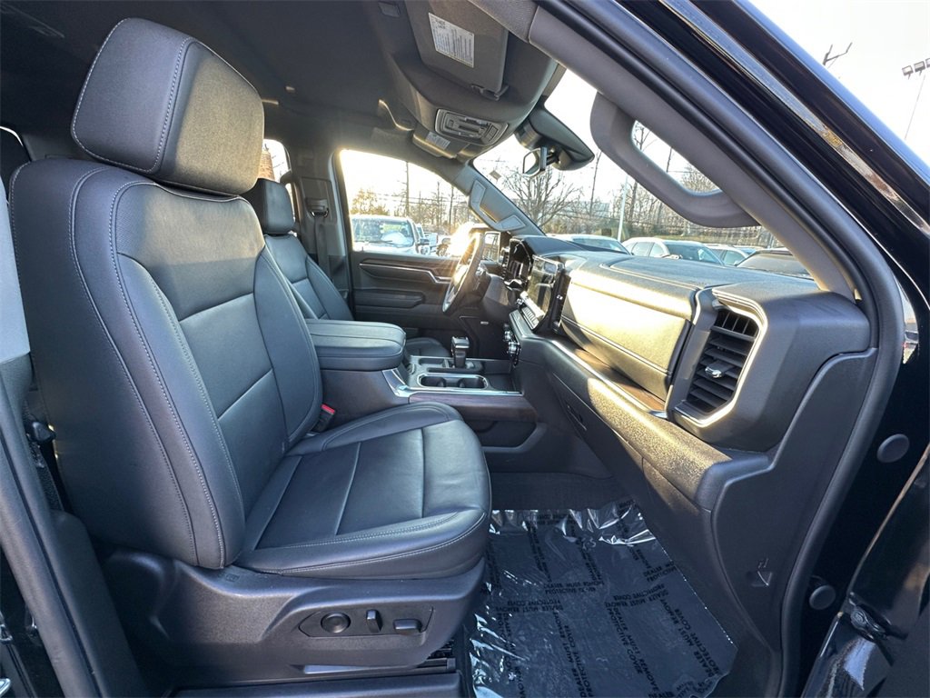 Used 2024 GMC Sierra 1500 SLT w/ SLT Premium Plus Package image 25