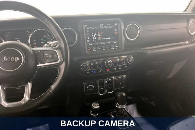 Used 2021 Jeep Wrangler Unlimited Sahara w/ Cold Weather Group AWD/4WD image 12