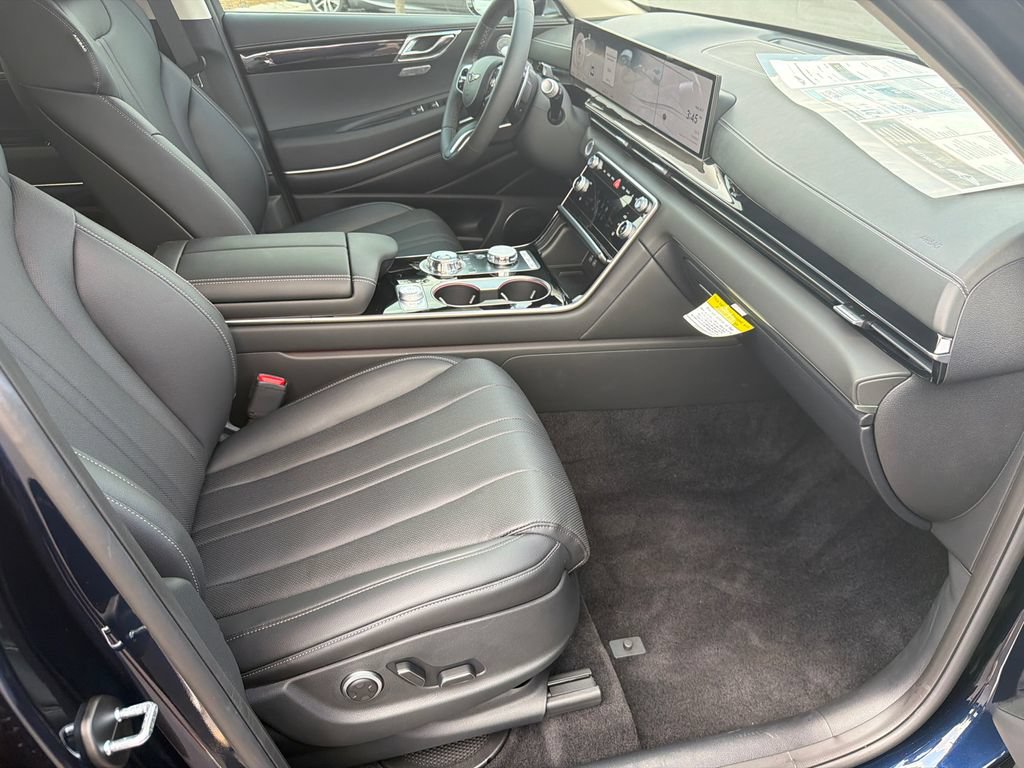 New 2026 Genesis GV80 2.5T Standard AWD/4WD image 15