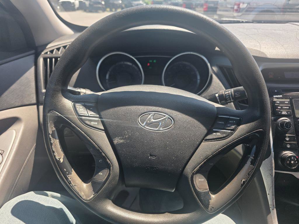 Used 2011 Hyundai Sonata GLS FWD image 13