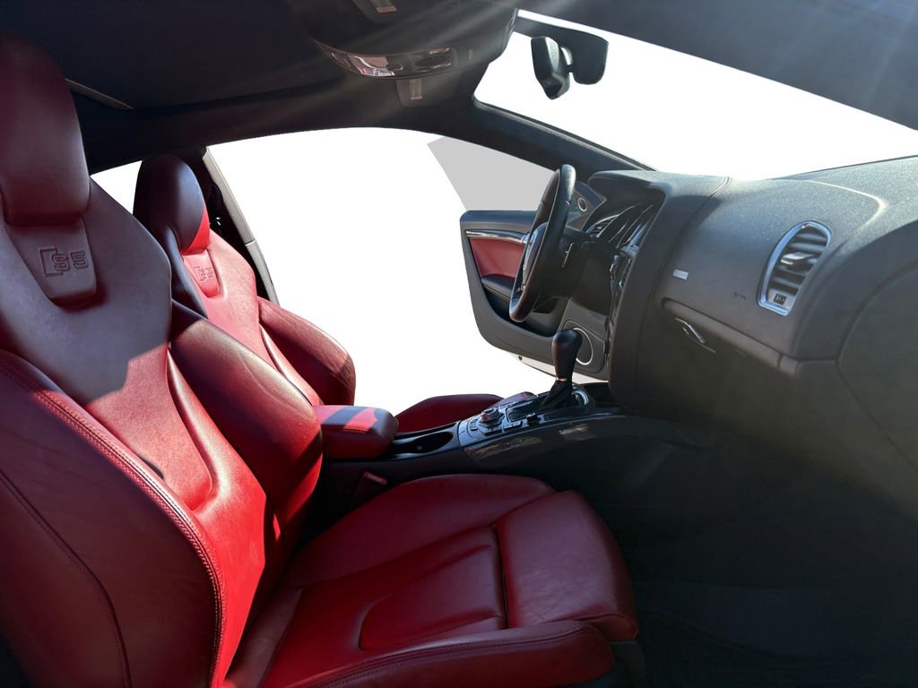Used 2011 Audi S5 Premium Plus image 17