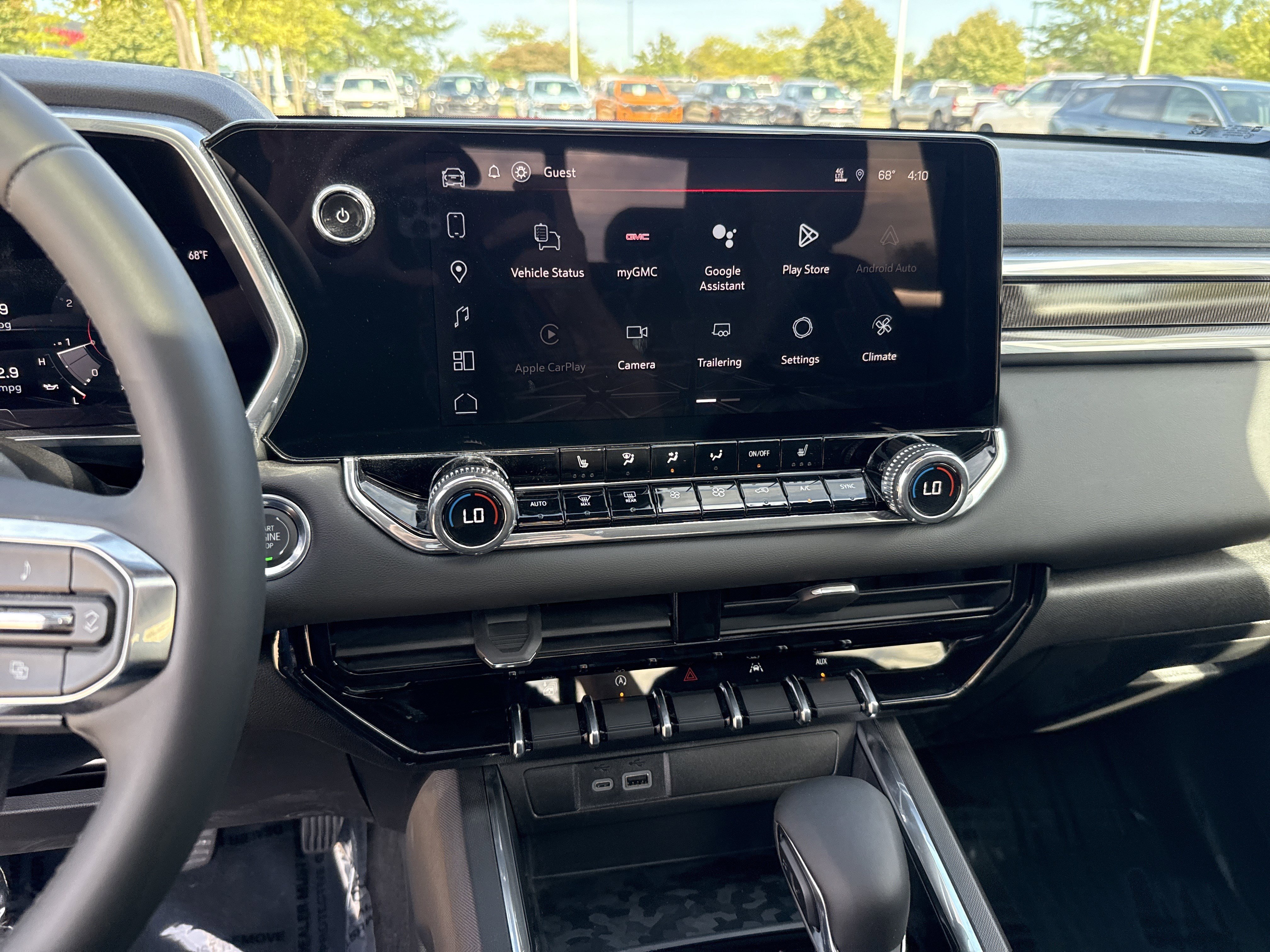 New 2026 GMC Canyon Elevation w/ Convenience Package image 17