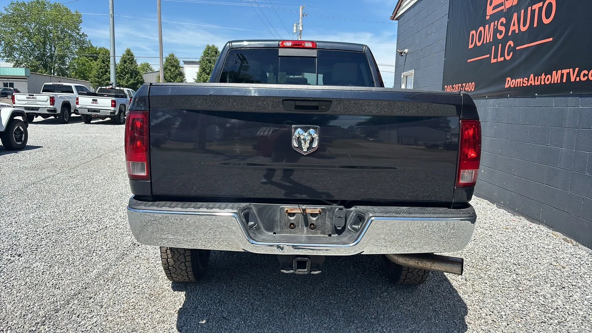 Used 2013 RAM 2500 Tradesman w/ Chrome Appearance Group AWD/4WD image 4