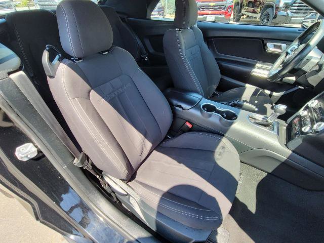 Used 2023 Ford Mustang Convertible RWD image 25