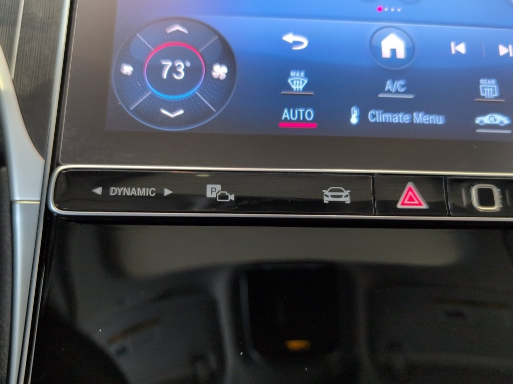 Used 2023 Mercedes-Benz GLC 300 4MATIC image 24