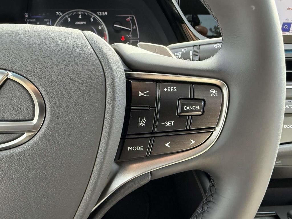 Used 2025 Lexus ES 350 Premium image 21