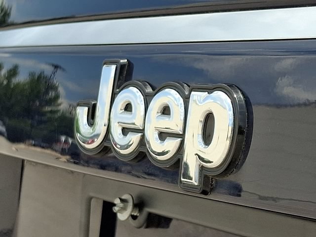 Used 2014 Jeep Compass Latitude AWD/4WD image 29