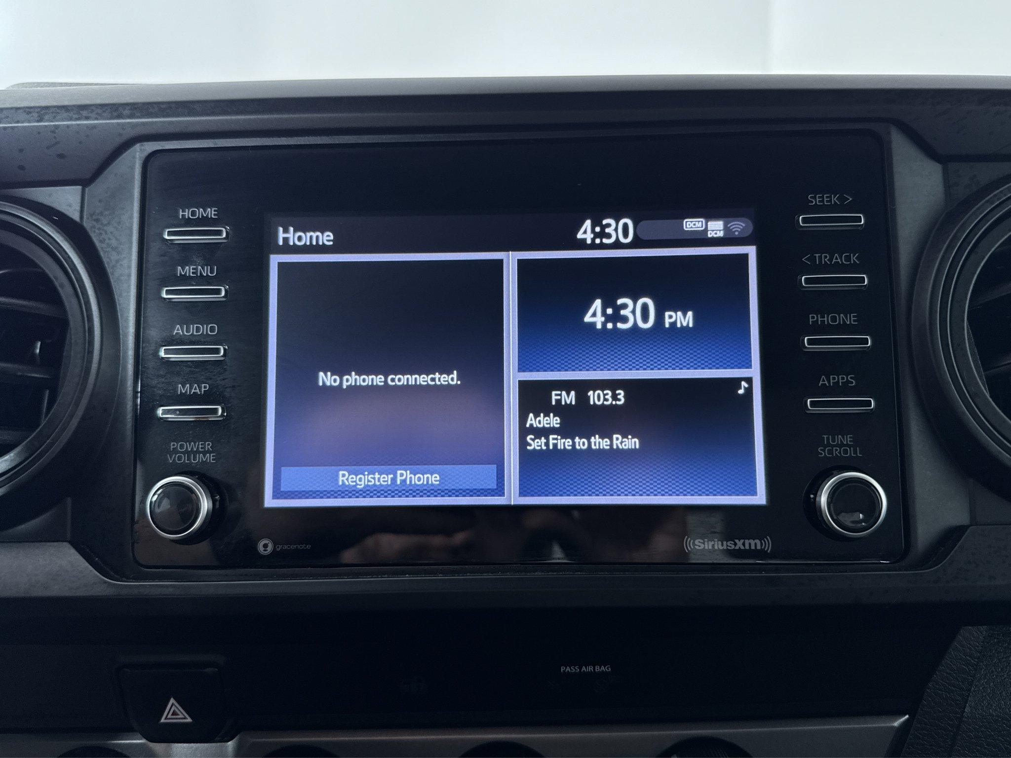 Used 2021 Toyota Tacoma SR AWD/4WD image 12