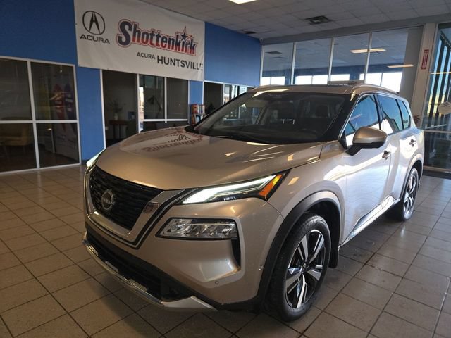 Used 2022 Nissan Rogue Platinum w/ Head-Up Display Package