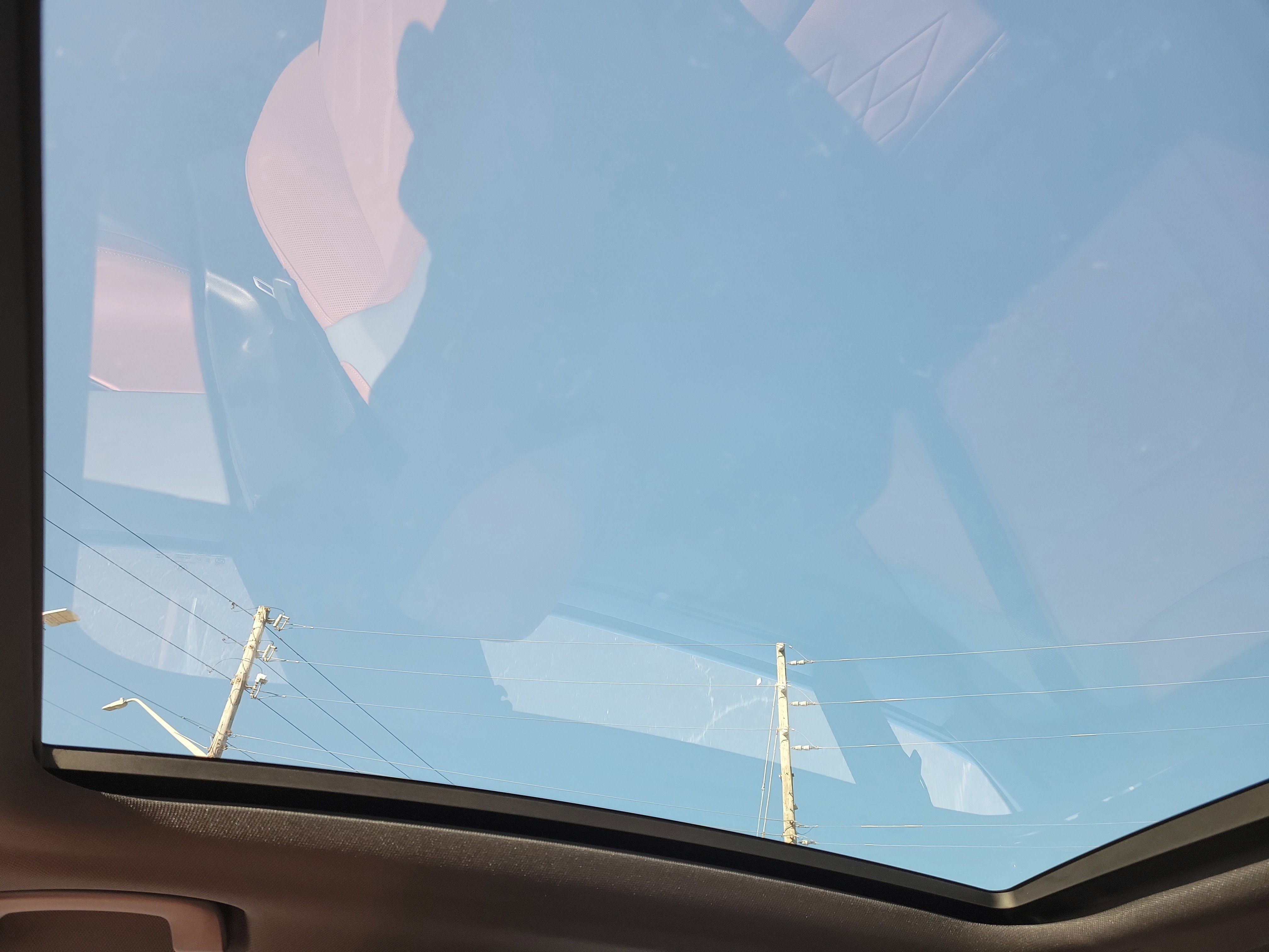 New 2026 BMW 550e xDrive w/ Executive Package image 22