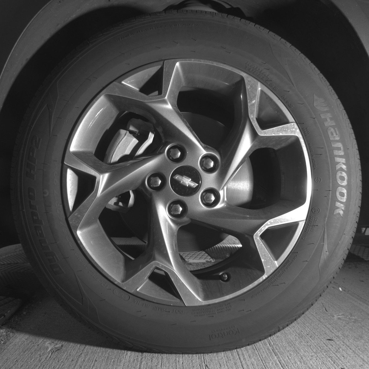Used 2025 Chevrolet Trax LT FWD image 12
