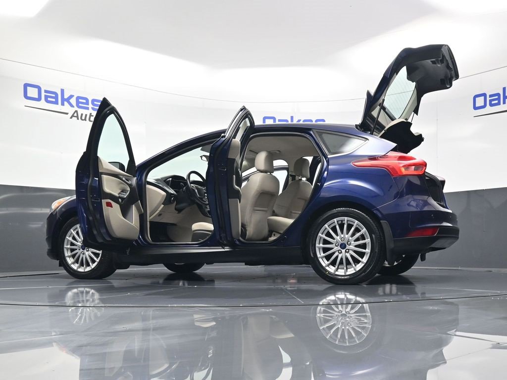 Used 2016 Ford Focus Base w/ Exterior Protection Package image 61