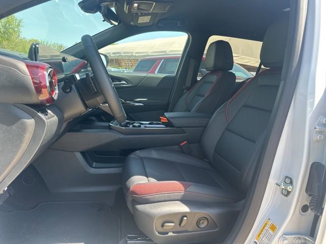 New 2026 Chevrolet Equinox RS w/ Safety and Technology Package FWD image 9