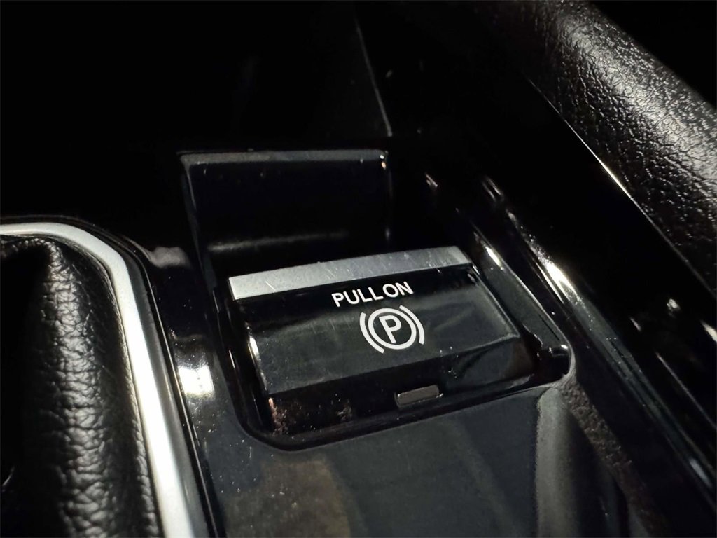 Used 2022 Jeep Compass Limited w/ Elite Group image 30