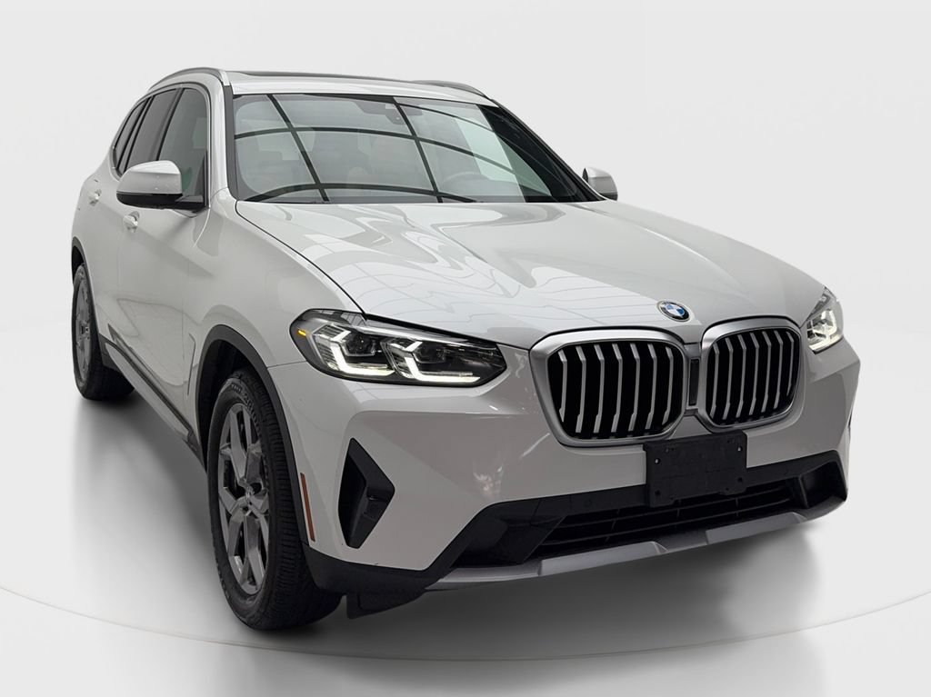 Used 2023 BMW X3 sDrive30i w/ Convenience Package RWD image 2