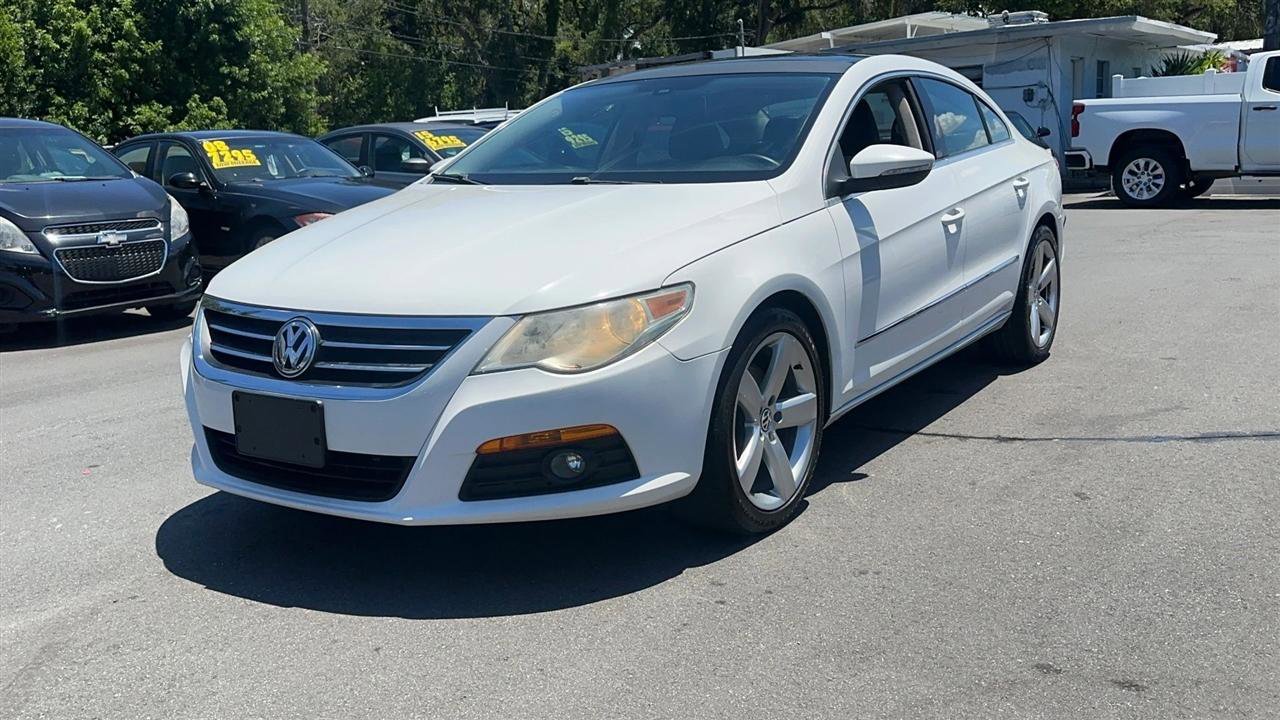 Used 2011 Volkswagen CC Lux Plus FWD image 3