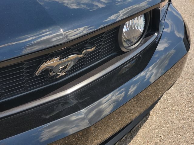 Used 2011 Ford Mustang GT Premium RWD image 10