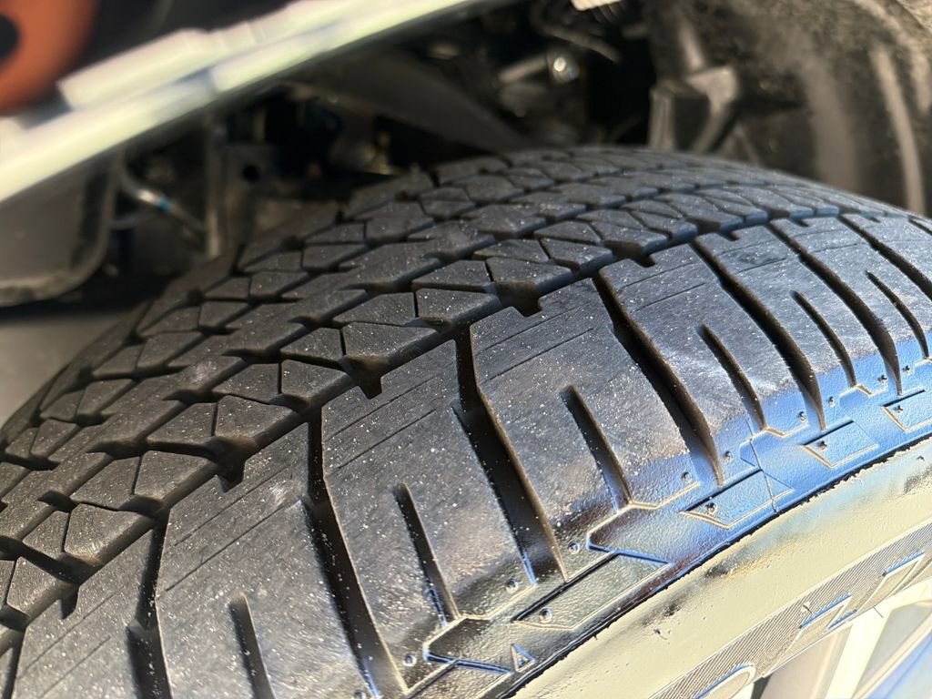 Certified 2024 Nissan Armada SL w/ Captain's Chairs Package image 13